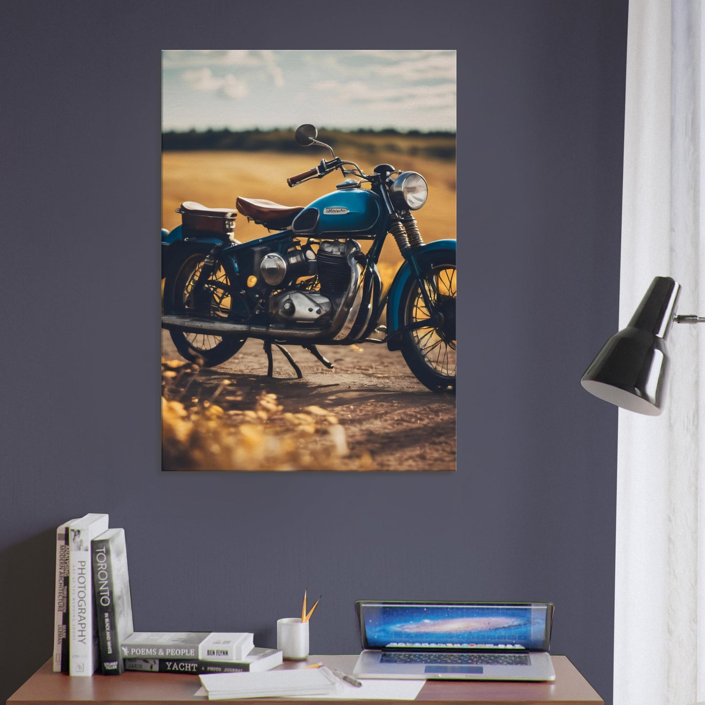 tableau moto vintage dans le bureau