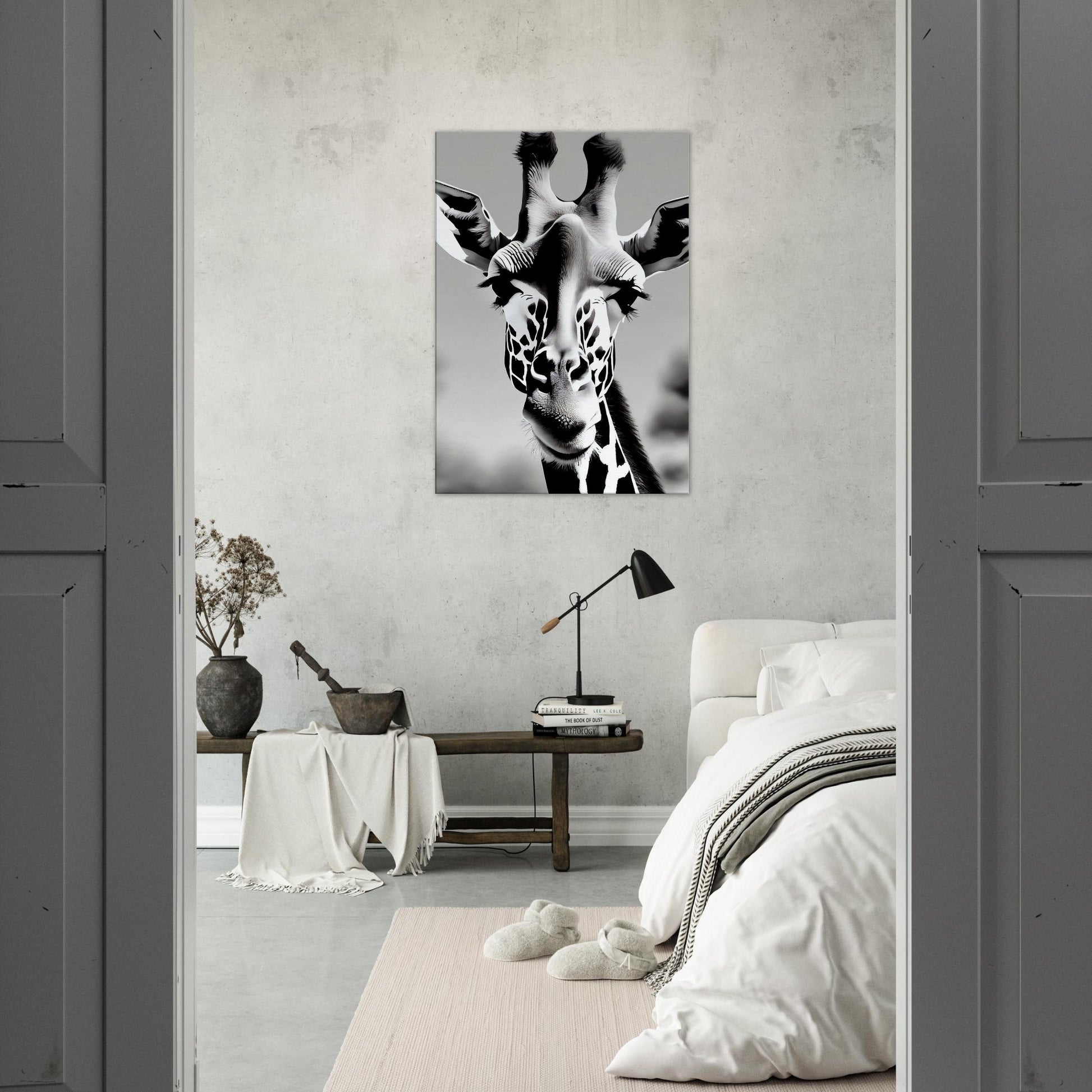 tableau de girafe en noir et blanc dans la chambre