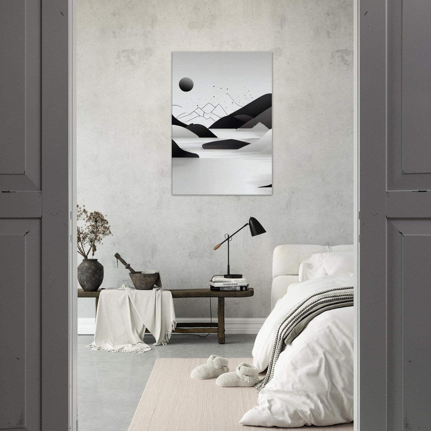 Tableau minimaliste de montagnes en noir et blanc dans la chambre